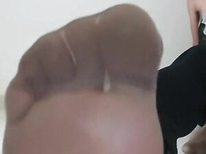 Feet of sissy leana