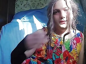 Hey guys, i am a crossdresser with you again on my new video. I am uploading one or two videos everyday and also i am improving skills, performance and clothing for to deserve your attention and love you can always support me with dresses what you want me