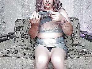 Hey guys, i am a crossdresser with you again on my new video. I am uploading one or two videos everyday and also i am improving skills, performance and clothing for to deserve your attention and love you can always support me with dresses what you want me