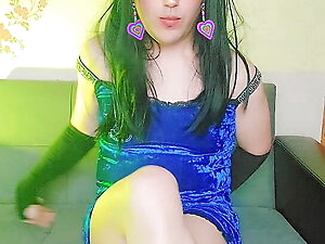 Hey guys, i am a crossdresser. I upload  videos oftenly and also i improve my skills, performance and clothing for to deserve your attention and love. You can always support me i need it very much.